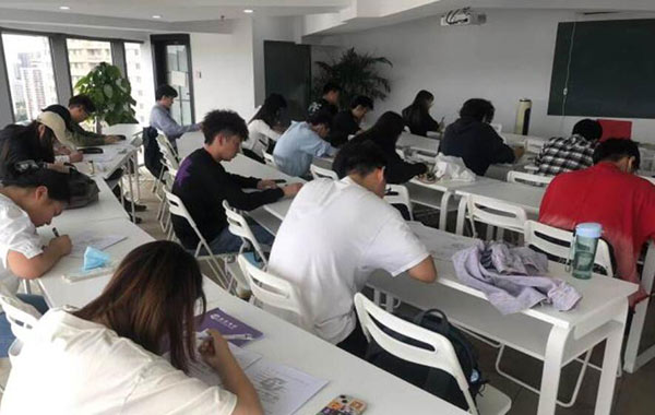 西安考研辅导班集训营哪个好？参考这三家